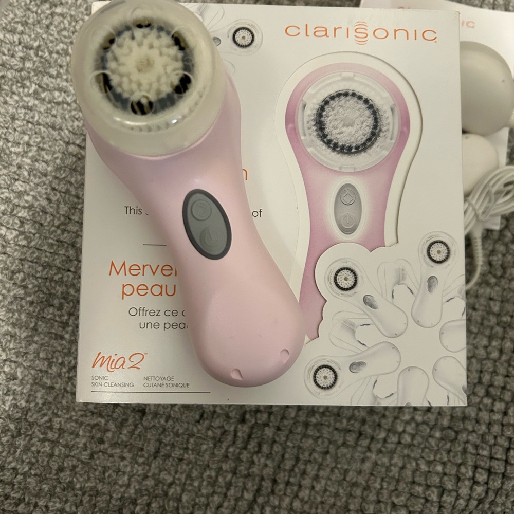 Clarisonic Mia 2 Pink Sonic Cleansing Device